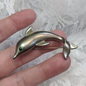 Vintage silvertone dolphin brooch pin